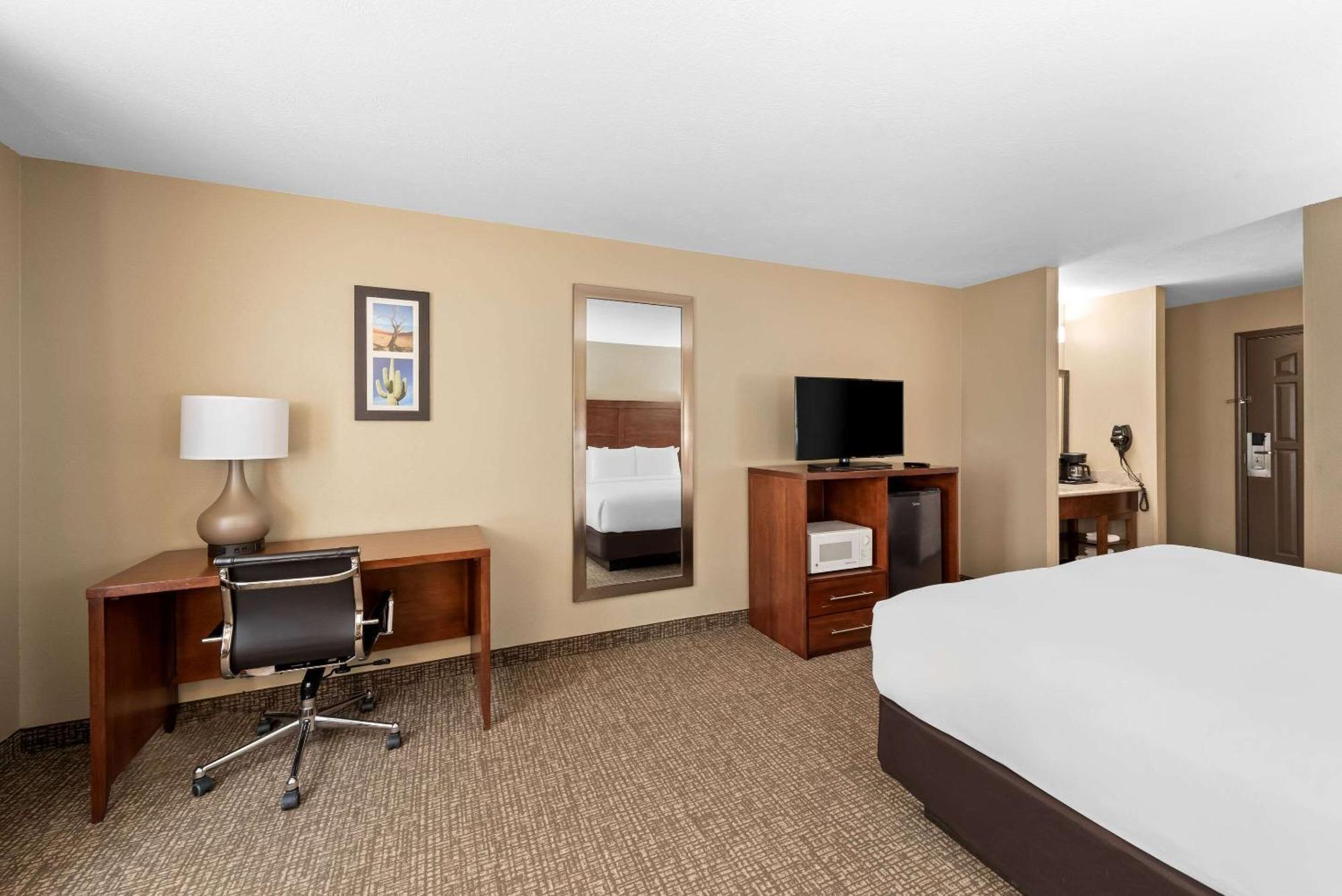 Comfort Inn & Suites El Centro I-8 Экстерьер фото