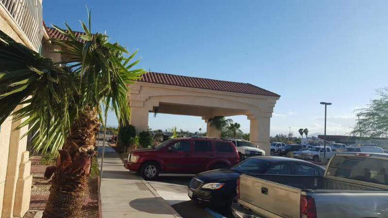 Comfort Inn & Suites El Centro I-8 Экстерьер фото